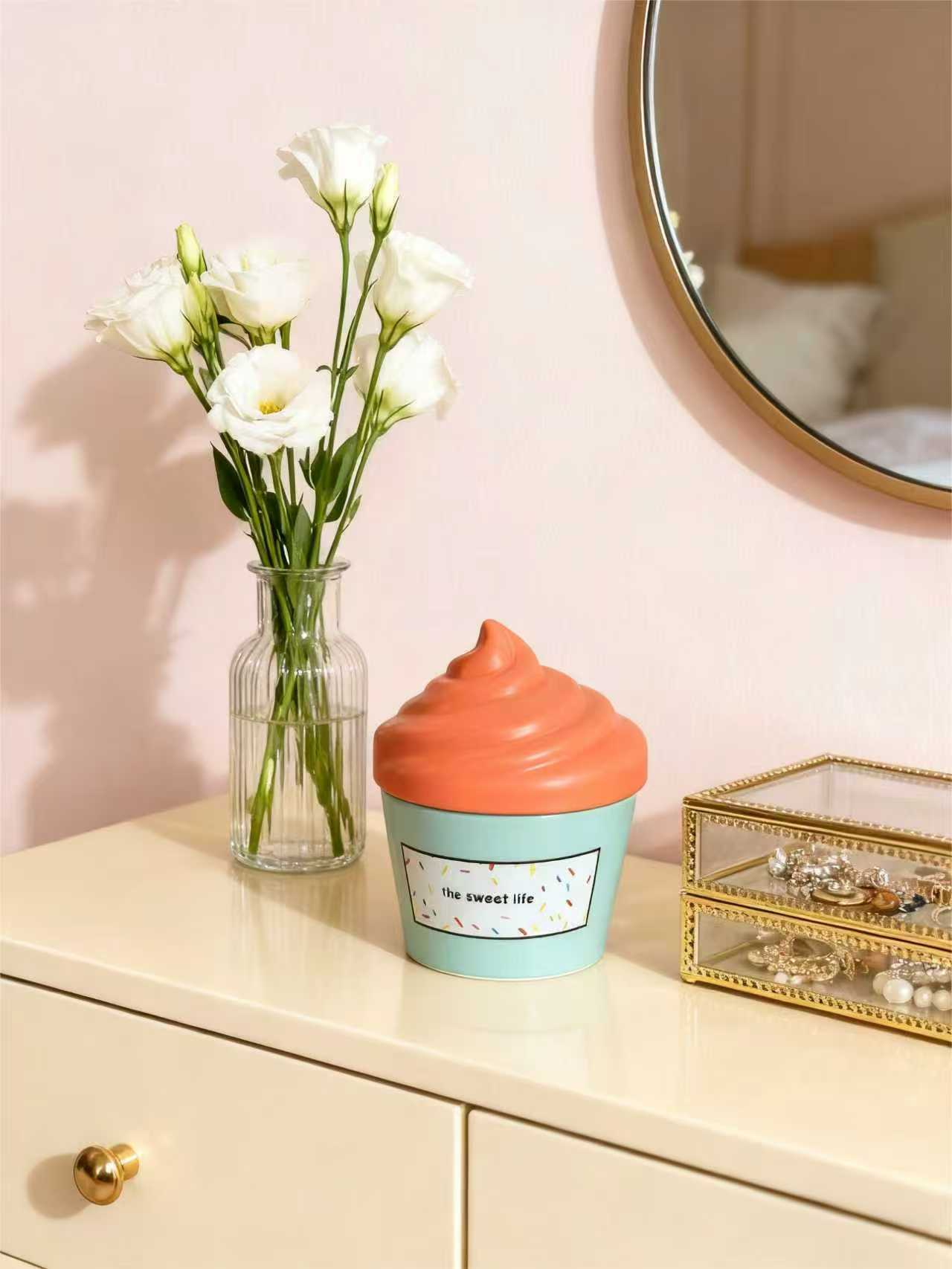 Icecream Shaped Ceamic